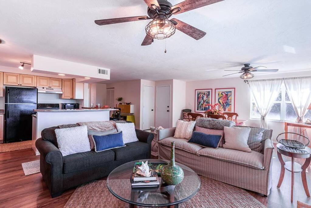 Your Tranquil Escape Is Found Directly On The Beach At The Serenity Beach Condo. Siesta Key Eksteriør billede